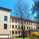 Malí čarodějové ve Větřní házeli košťaty, jeli lanovkou, opékali buřty a rozsvítili lampiony