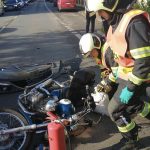 Na Lidické třídě v Budějovicích se ráno střetl nezletilý motorkář s osobním autem