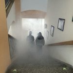 Opusťte hned budovu, je vyhlášena evakuace. Utajené cvičení v táborské škole prověřilo připravenost na krizovou situaci