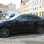 Policie hledá svědky loupežného přepadení na Budějovicku. Pachatel měl mluvit s jedním z projíždějících řidičů