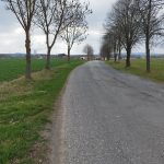 Policie hledá svědky loupežného přepadení na Budějovicku. Pachatel měl mluvit s jedním z projíždějících řidičů