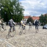 Na vysokých kolech dojeli až do Vídně. Teď parta nadšenců trénuje na další cesty na Písecku
