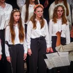 Koncert Pěveckého sboru Gymnázia připomněl 25 let pod vedením Marcely Mikové