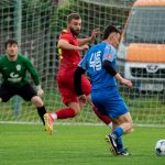 Fotbal: Dolní Dvořiště ovládlo zápas v Kamenném Újezdu hattrickem kapitána a drží krok v boji o titul