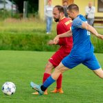 Fotbal: Dolní Dvořiště ovládlo zápas v Kamenném Újezdu hattrickem kapitána a drží krok v boji o titul