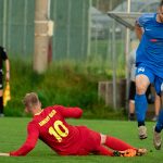 Fotbal: Dolní Dvořiště ovládlo zápas v Kamenném Újezdu hattrickem kapitána a drží krok v boji o titul