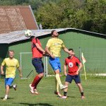 Strakoničtí hokejisté na závěr suché přípravy nazuli kopačky
