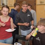Pierrovy děti z táborského gymnázia napekly a navařily s výtěžkem pro Mary´s Meals