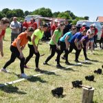 V Dobrošově zatloukají hasiči hřebíky už šestnáct let
