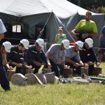 V Dobrošově zatloukají hasiči hřebíky už šestnáct let