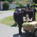 Hasiči v Nových Dvorech oslavili výročí. Místní kaplička dostala nový zvon