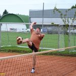 Fotbalista Jiří Šahajda oslavil sedmdesátiny aktivně s přáteli