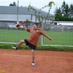 Fotbalista Jiří Šahajda oslavil sedmdesátiny aktivně s přáteli