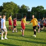 VIDEA: Mistři! Fotbalisté Meteoru Tábor oslavili postup do krajského přeboru pořádnou náloží