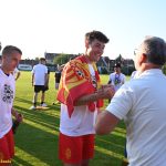 VIDEA: Mistři! Fotbalisté Meteoru Tábor oslavili postup do krajského přeboru pořádnou náloží