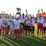 VIDEA: Mistři! Fotbalisté Meteoru Tábor oslavili postup do krajského přeboru pořádnou náloží
