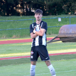 Fotbalisté Milevska završili postupovou sezonu poklidnou výhrou a šlo se slavit do kašny