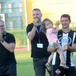 Fotbalisté Milevska završili postupovou sezonu poklidnou výhrou a šlo se slavit do kašny