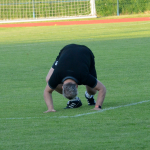 Fotbalisté Milevska završili postupovou sezonu poklidnou výhrou a šlo se slavit do kašny