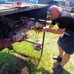 Na Trhovosvinenském pečení selat brali dvě první místa buk-KVÍK-čáci