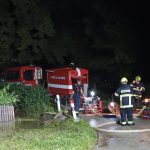 Hasiči vyjížděli v souvislosti s bouřkami k desítkám zásahů, ve Slavonicích zatopila voda dům