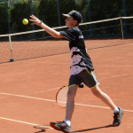 Tenis: Starší žactvo Milevska vyhrálo přímou bitvu o druhé místo