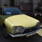 VIDEO: Více než stovka veteránů v milevském klášteře přijela podpořit vernisáž automobilových plakátů