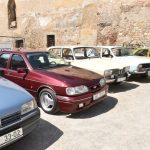 VIDEO: Více než stovka veteránů v milevském klášteře přijela podpořit vernisáž automobilových plakátů