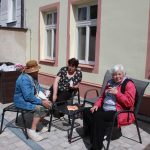 Mohou sázet květiny i zeleninu. V Táboře se seniorům otevřela komunitní zahrada
