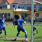 Fotbal: Planá zvládla derby a útočí na páté místo. Na Lokomotivě ožily vzpomínky na postup
