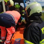 Při nehodě na Strakonicku se zranili tři lidé, jedna osoba byla nezletilá. Muže transportoval do nemocnice vrtulník