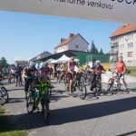 Cykloakce Jihočeskou krajinou za šunkovou vidinou uctila starou cestu na Prahu