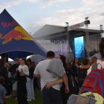 Na první den Footfestu v Želči dorazily tisíce lidí. V sobotu čeká další nálož kapel i fotbálek