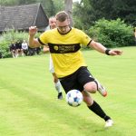 VIDEO: Domácí drželi s favoritem krok jenom do přestávky