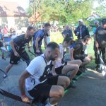V kolcích závodí v Radobytcích už čtvrt století. K jubileu vyrostl na návsi kolcovník