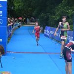 VIDEO: Mladí táborští závodníci získali na Táborském triatlonovém festivalu tři medaile. Radovali se Justina Bednářová, Veronika Křížová a Adam Šiška