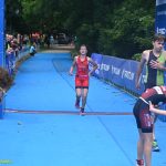 VIDEO: Mladí táborští závodníci získali na Táborském triatlonovém festivalu tři medaile. Radovali se Justina Bednářová, Veronika Křížová a Adam Šiška