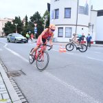 VIDEO: Mladí táborští závodníci získali na Táborském triatlonovém festivalu tři medaile. Radovali se Justina Bednářová, Veronika Křížová a Adam Šiška