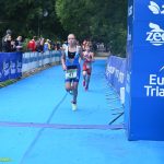 VIDEO: Mladí táborští závodníci získali na Táborském triatlonovém festivalu tři medaile. Radovali se Justina Bednářová, Veronika Křížová a Adam Šiška