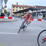 VIDEO: Mladí táborští závodníci získali na Táborském triatlonovém festivalu tři medaile. Radovali se Justina Bednářová, Veronika Křížová a Adam Šiška