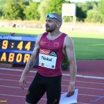 VIDEA: Swietelsky Velká cena Tábora přilákala zahraniční konkurenci. Táborská běžkyně Manuel uspořádala autogramiádu