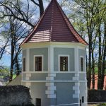 Nejlépe opravenou kulturní památkou Jihočeského kraje se stala tvrz v Mladějovicích