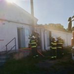 Při požáru drůbežárny na Budějovicku zahynuly tisíce kuřat. Škoda se blíží k milionu