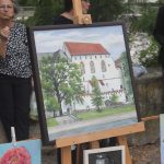 Prácheňská umělecká beseda se setkala s veřejností u Kamenného mostu v Písku