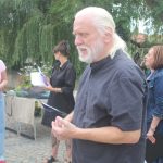 Prácheňská umělecká beseda se setkala s veřejností u Kamenného mostu v Písku