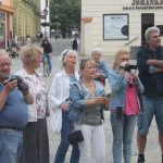 Prácheňská umělecká beseda se setkala s veřejností u Kamenného mostu v Písku