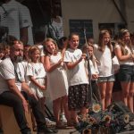 Titul je doma! Čestice převzaly Zlatou stuhu jako jihočeská vesnice roku