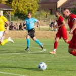 Kuriozní vyrovnání Kamenného Újezdu nestačilo. Lhenice rozhodly z penalty