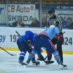 VIDEO: Kohouti odstartovali C-Energy Cup přesvědčivým výkonem. Základ výhře položili už v první třetině