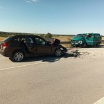 Při střetu osobního auta s dodávkou na Budějovicku se zranili tři lidé